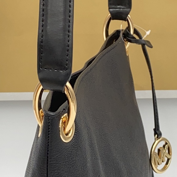 MICHAEL KORS BLACK NICOLE MD PEBBLE SHOULDER BAG - Picture 14 of 16